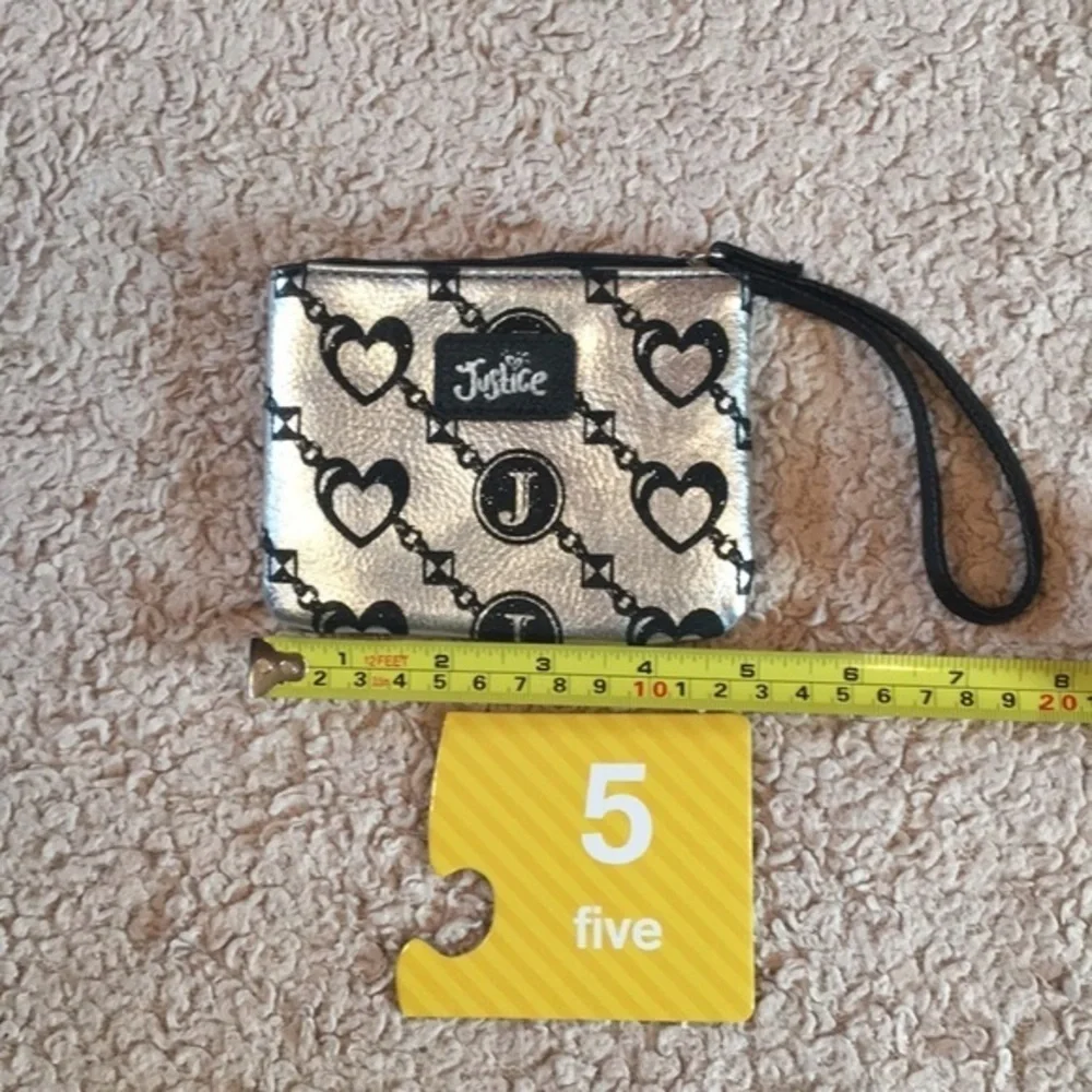 🔥4/$20 NWOT JUSTICE Wristlet